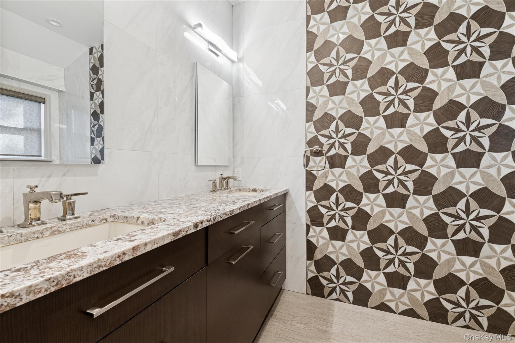 #16 photo, 686 Tanwood Drive, West Hempstead , NY 11552