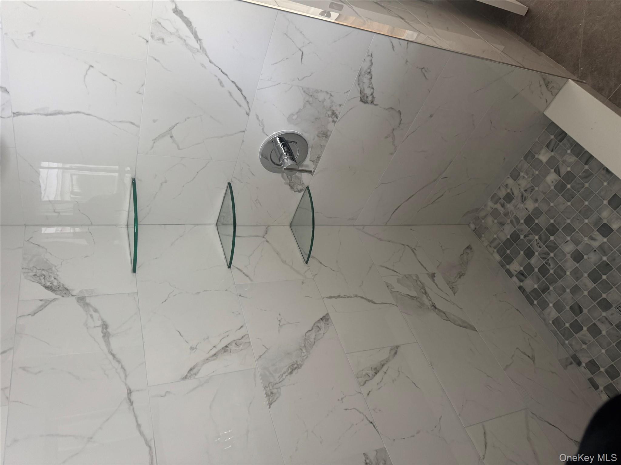 #15 photo, 10 Vermont Street, Lindenhurst , NY 11757