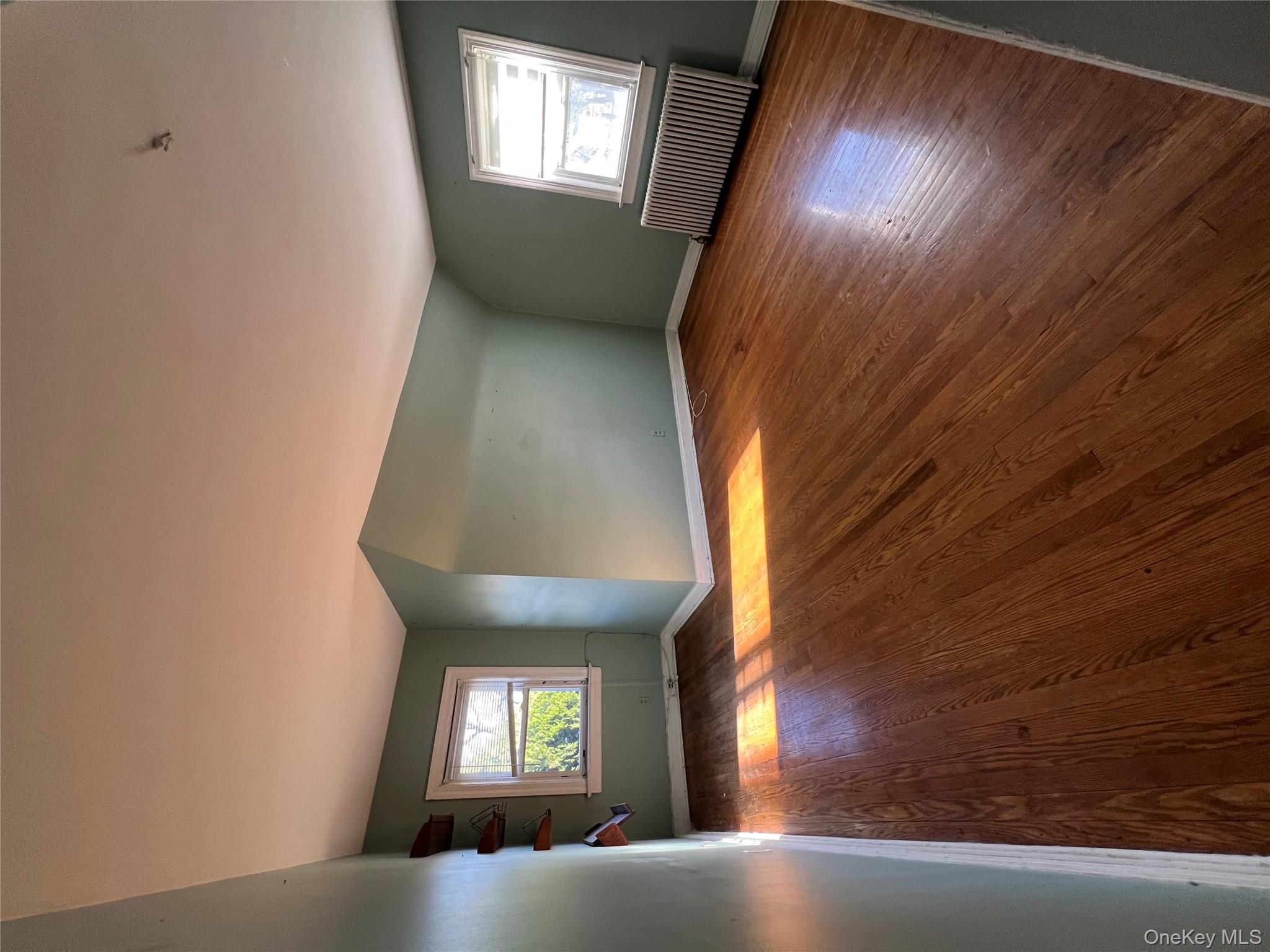 #15 photo, 33 Cleveland Street, Valley Stream , NY 11580