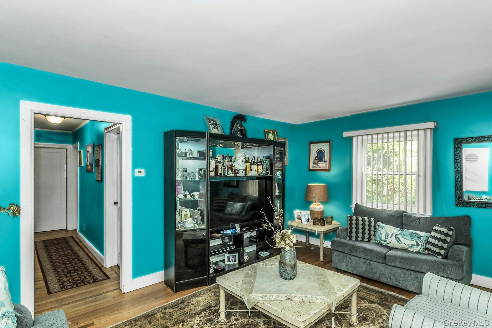 #4 photo, 33 Cleveland Street, Valley Stream , NY 11580