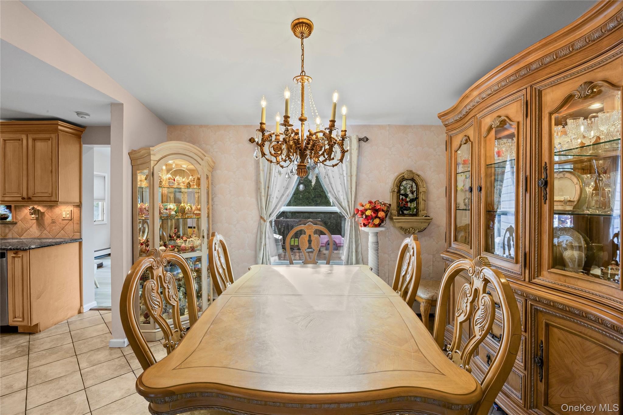 #10 photo, 4 Madach Street, Ronkonkoma , NY 11779