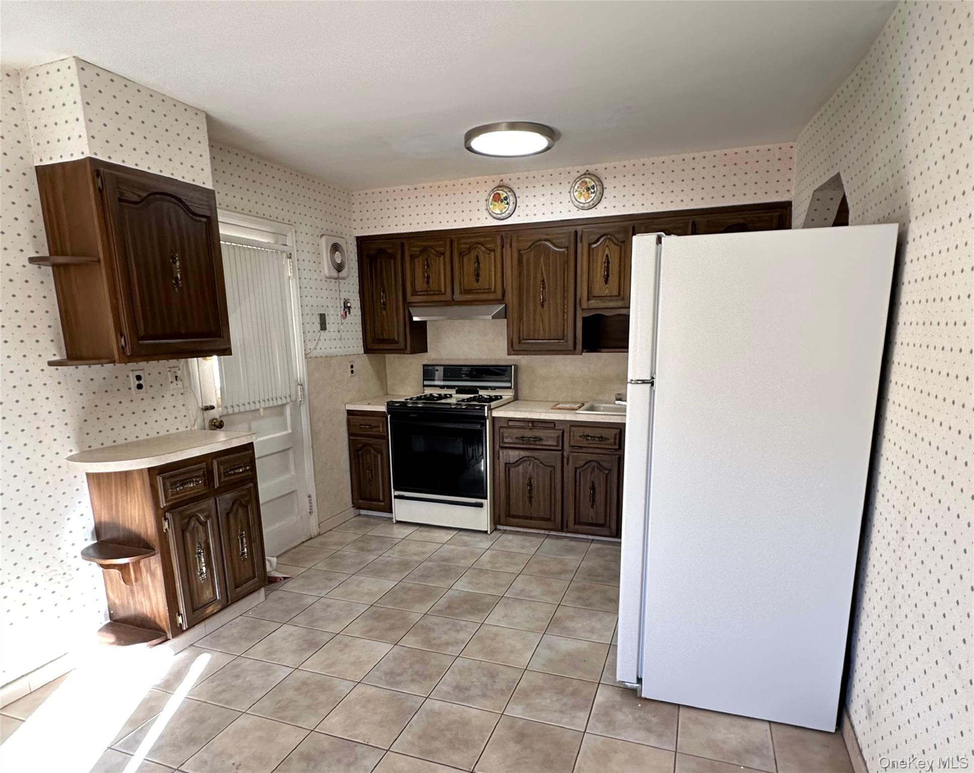 #6 photo, 151-77 20th Avenue, Whitestone , NY 11357