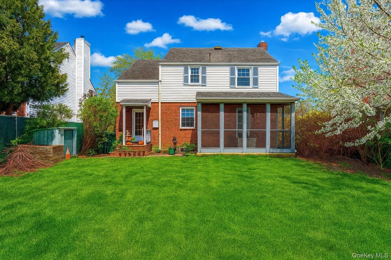 #8 photo, 162-49 13th Avenue, Beechhurst , NY 11357