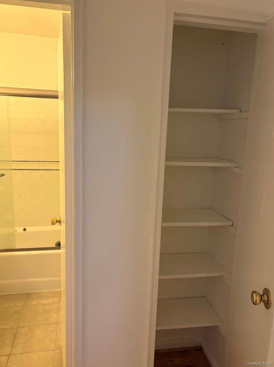 #7 photo, 43-25 Douglaston Parkway, Douglaston , NY 11363