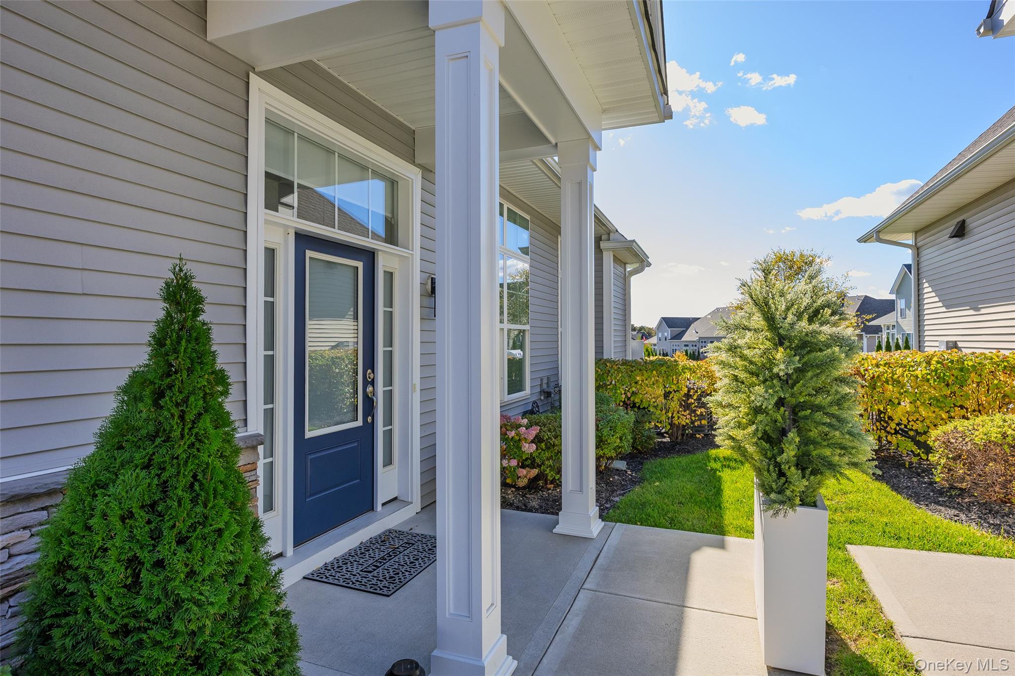 #5 photo, 303 Silver Timber Drive, Yaphank , NY 11980