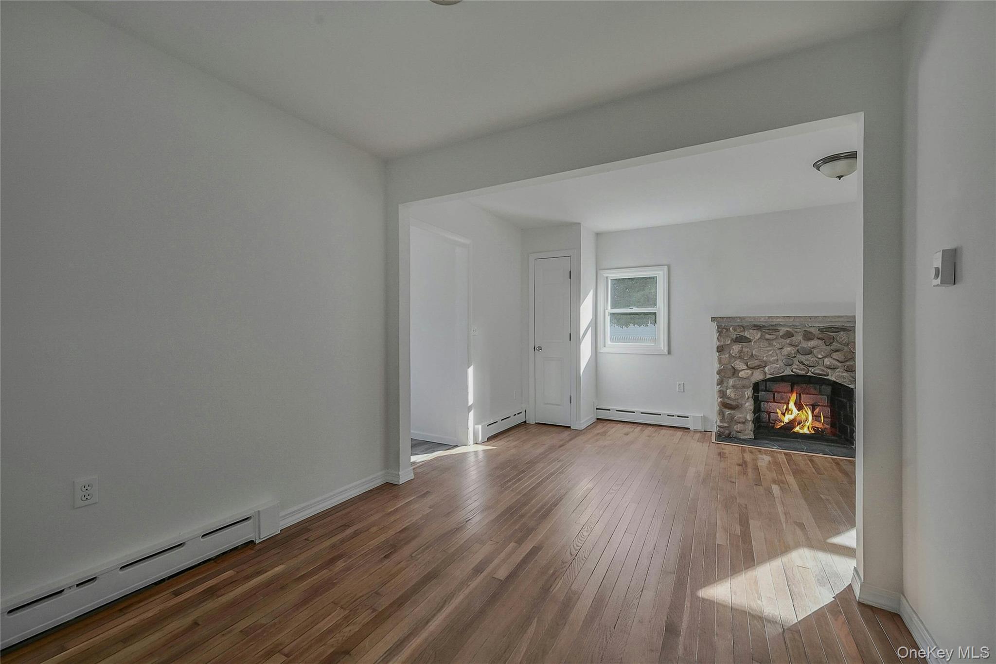 #10 photo, 8 Pansy Road, Rocky Point , NY 11778