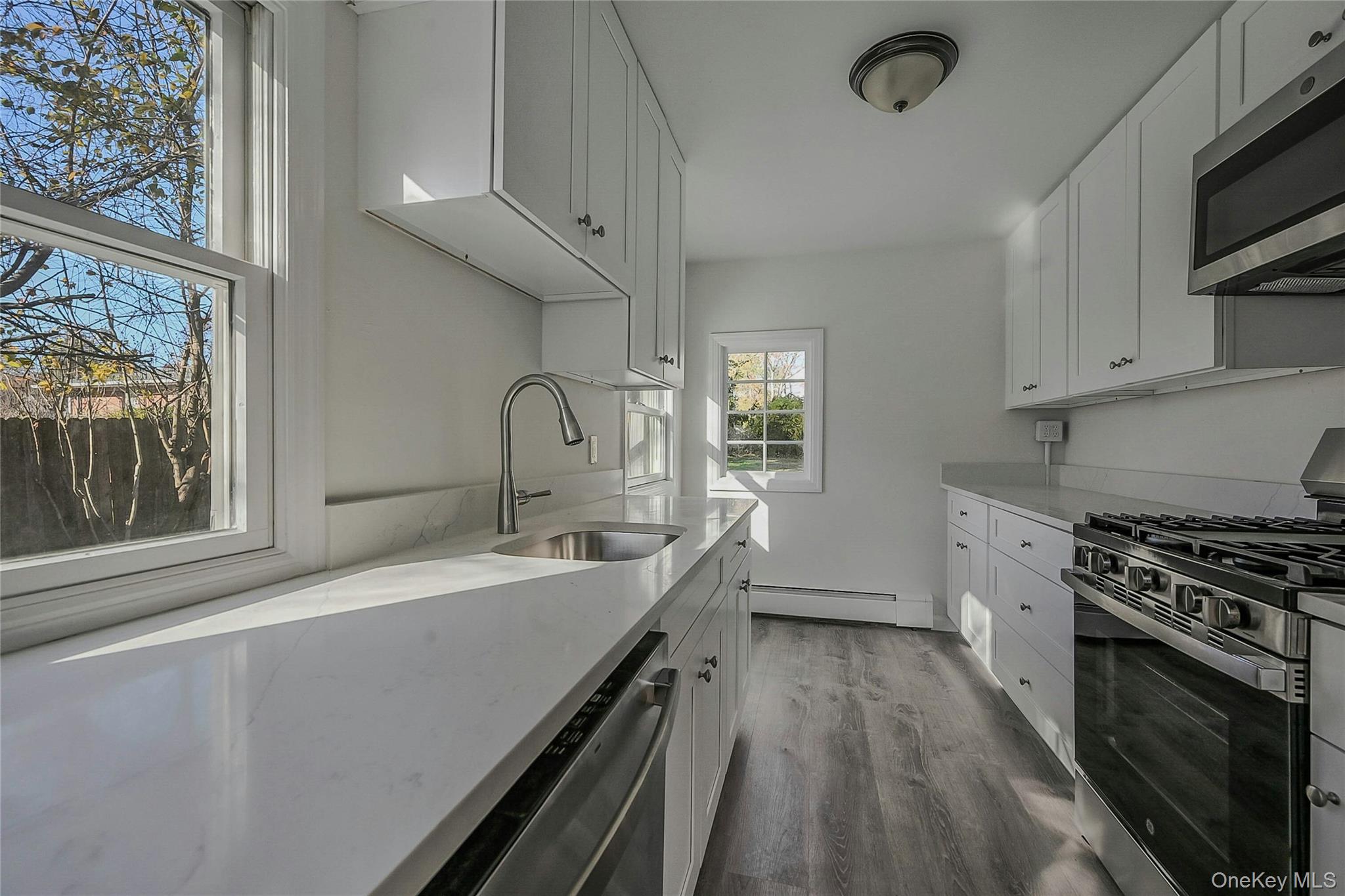 #12 photo, 8 Pansy Road, Rocky Point , NY 11778