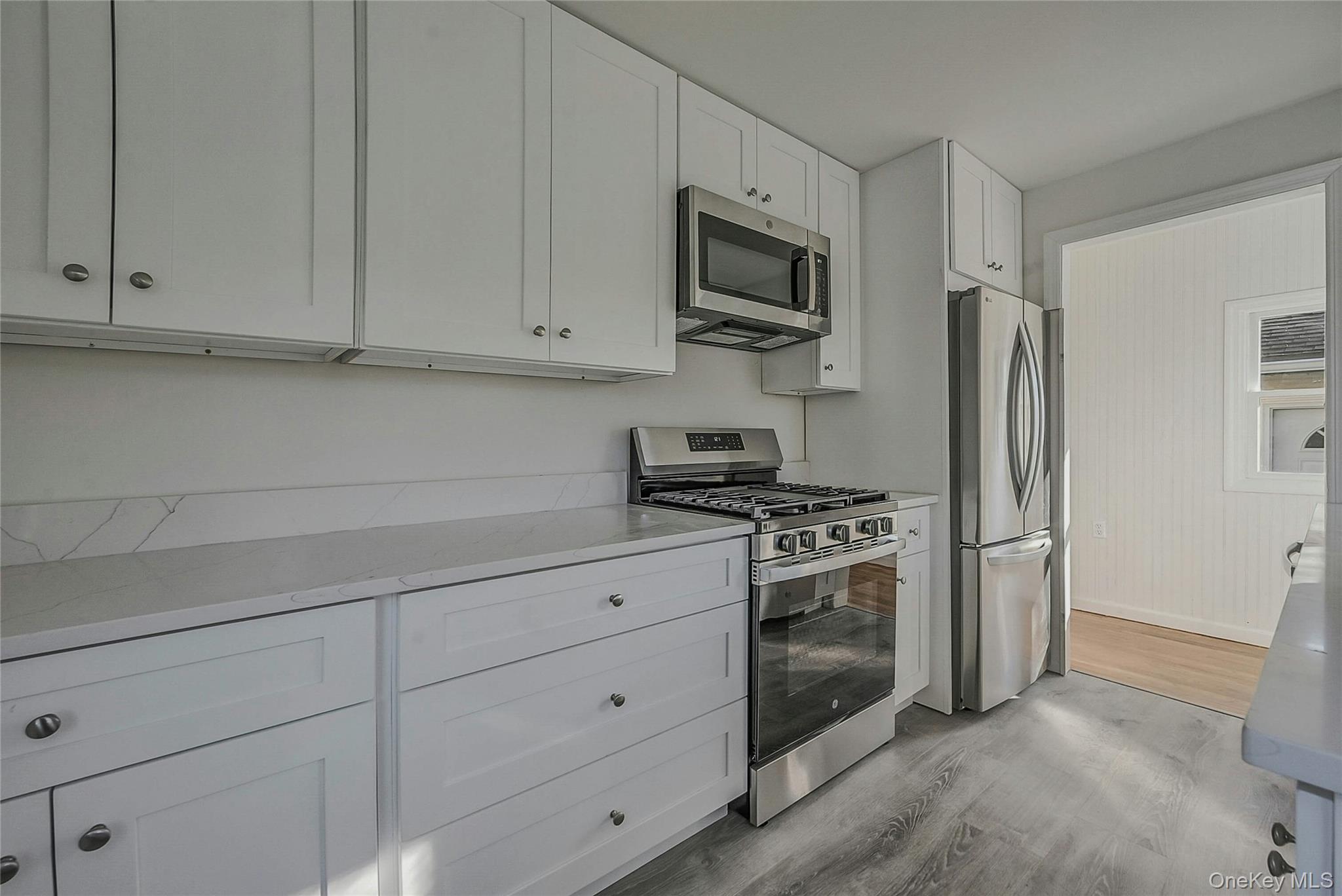 #13 photo, 8 Pansy Road, Rocky Point , NY 11778