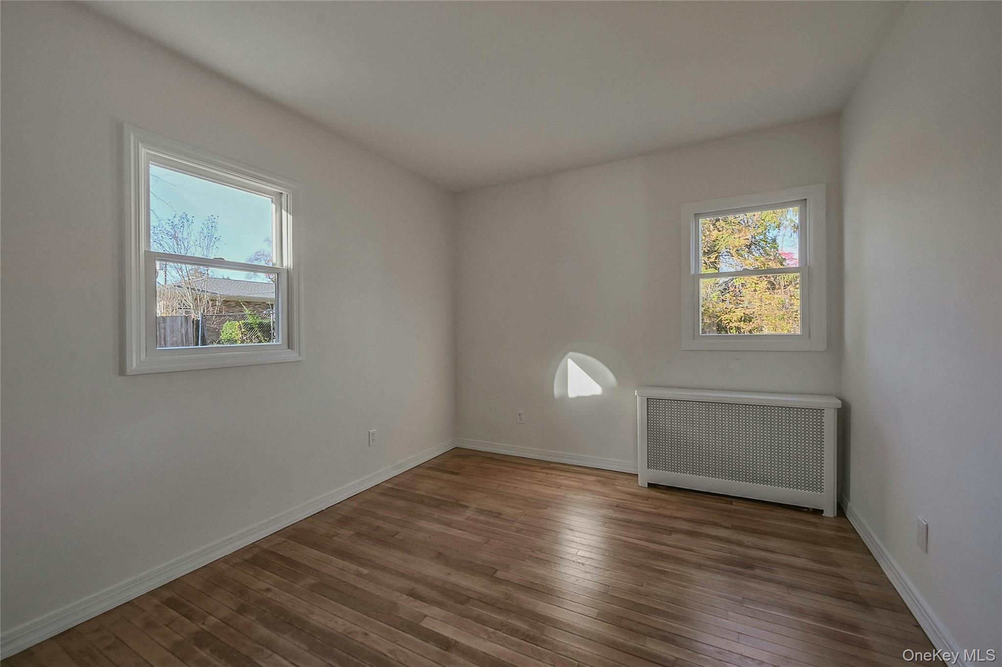 #19 photo, 8 Pansy Road, Rocky Point , NY 11778