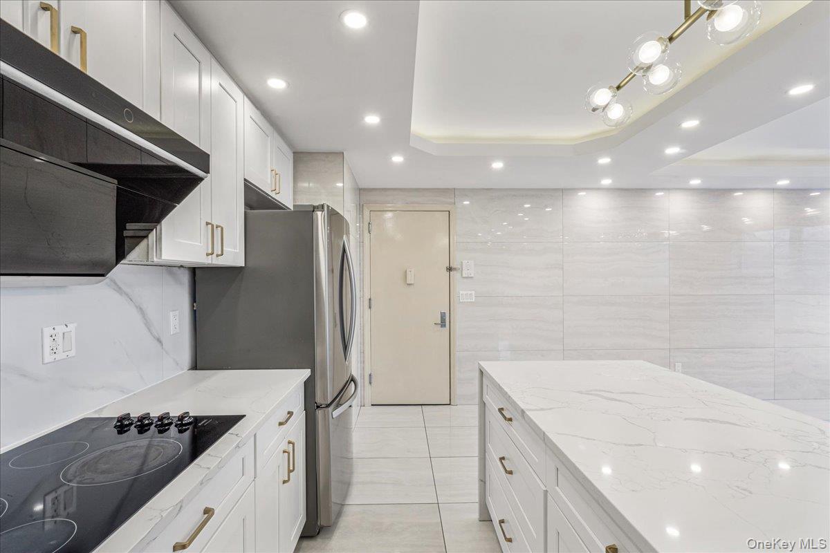 #6 photo, 134-05 Dahlia Avenue, Flushing , NY 11355