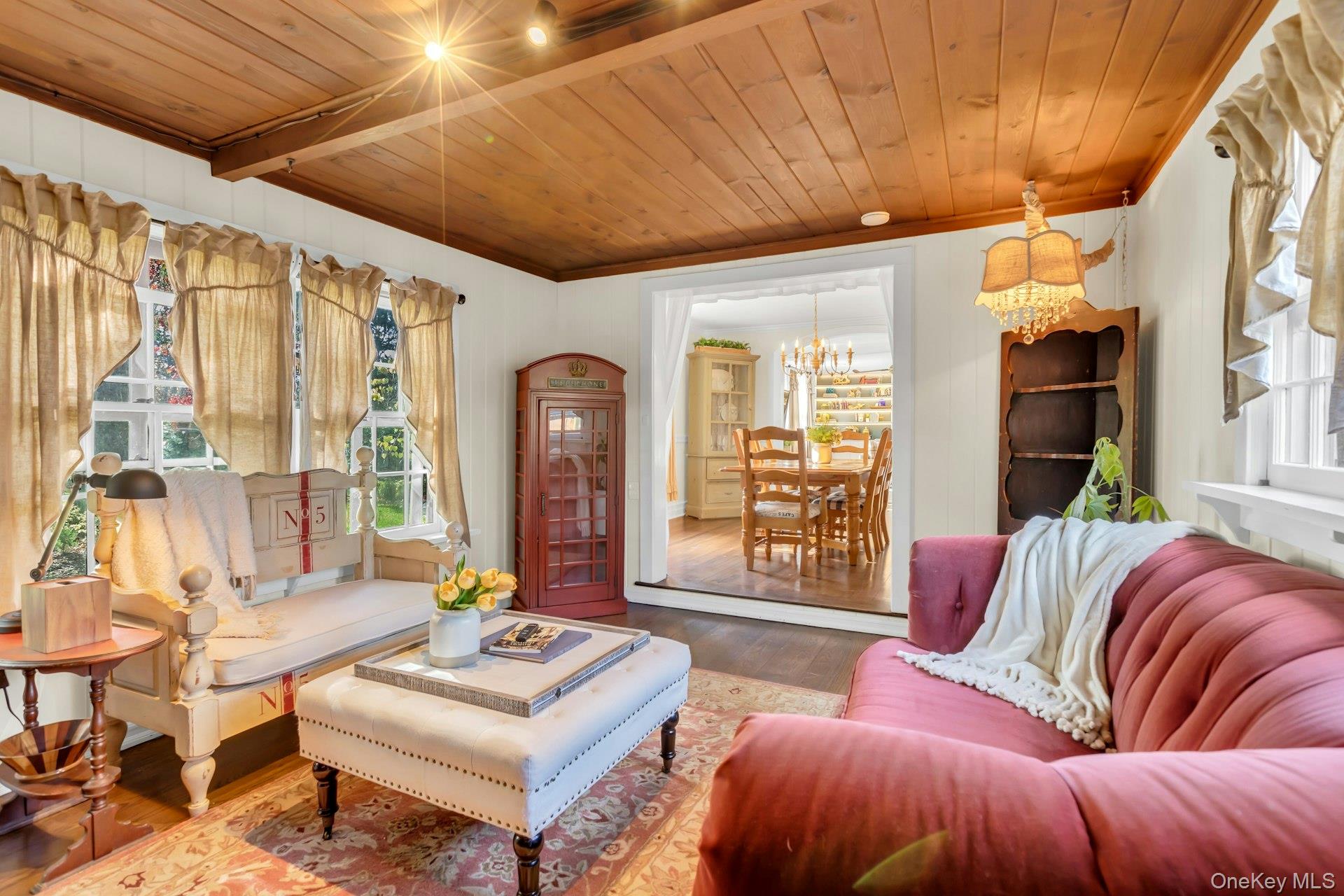 #13 photo, 105 Academy Street, Bayport , NY 11705