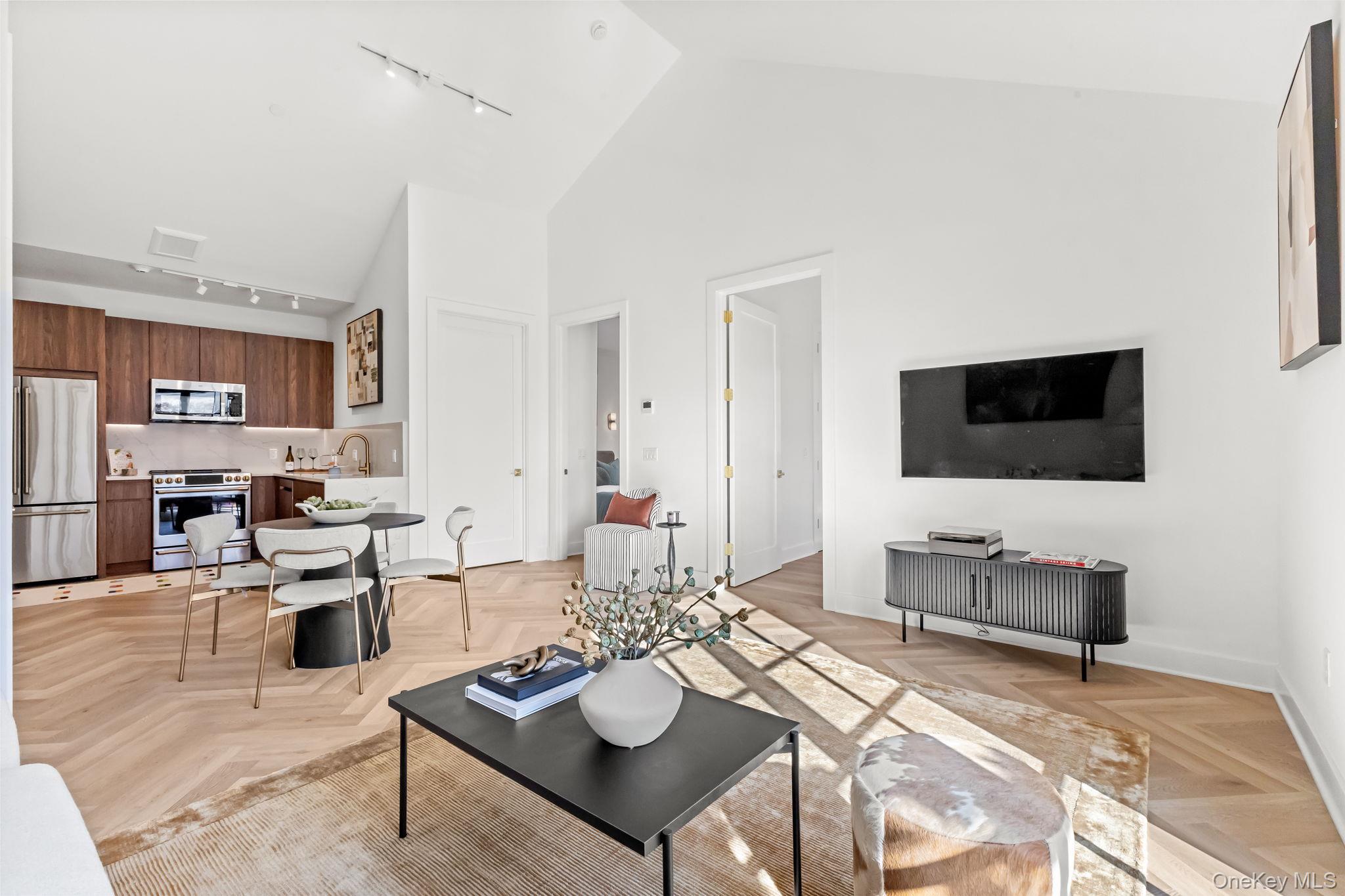 #3 photo, 100 E Putnam Avenue, Call Listing Agent , CT 06807