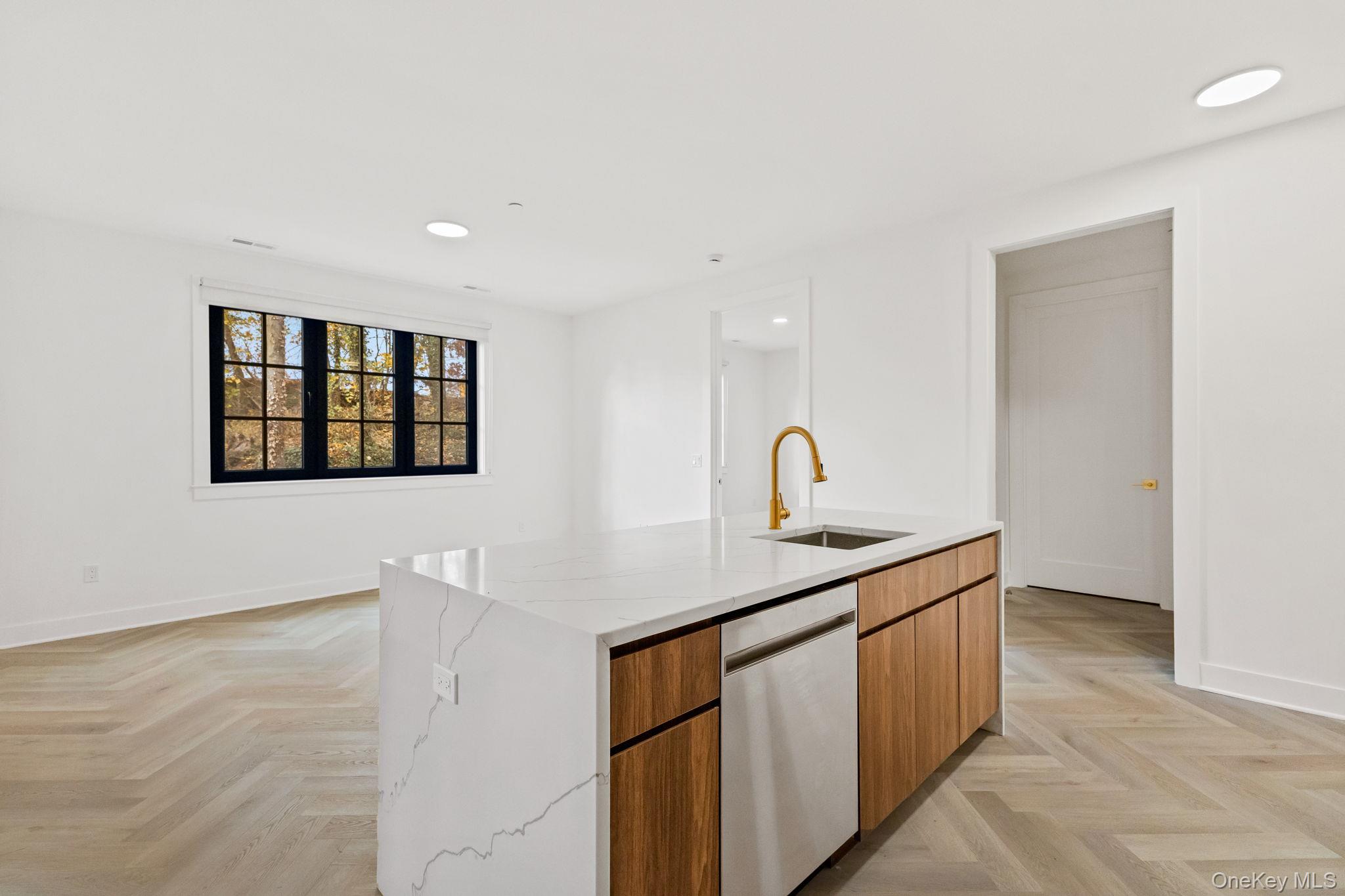 #2 photo, 100 E Putnam Avenue, Call Listing Agent , CT 06807