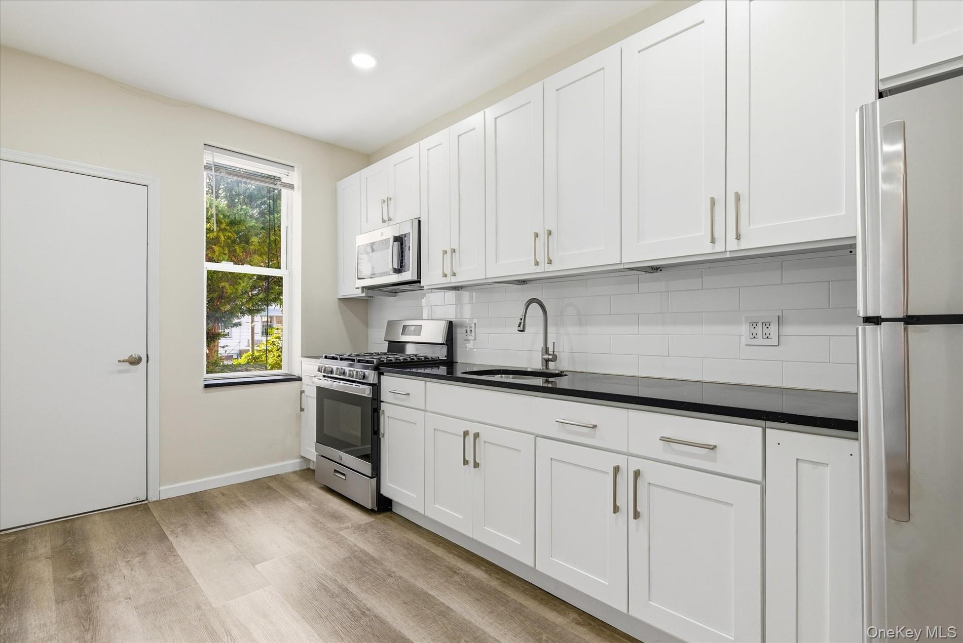 #7 photo, 2534 E 26th Street, Brooklyn , NY 11235