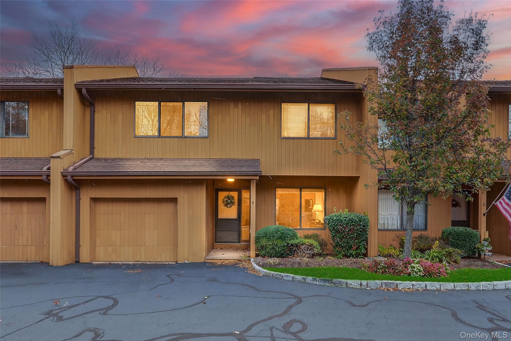 #1 photo, 200 California Road, Bronxville , NY 10708