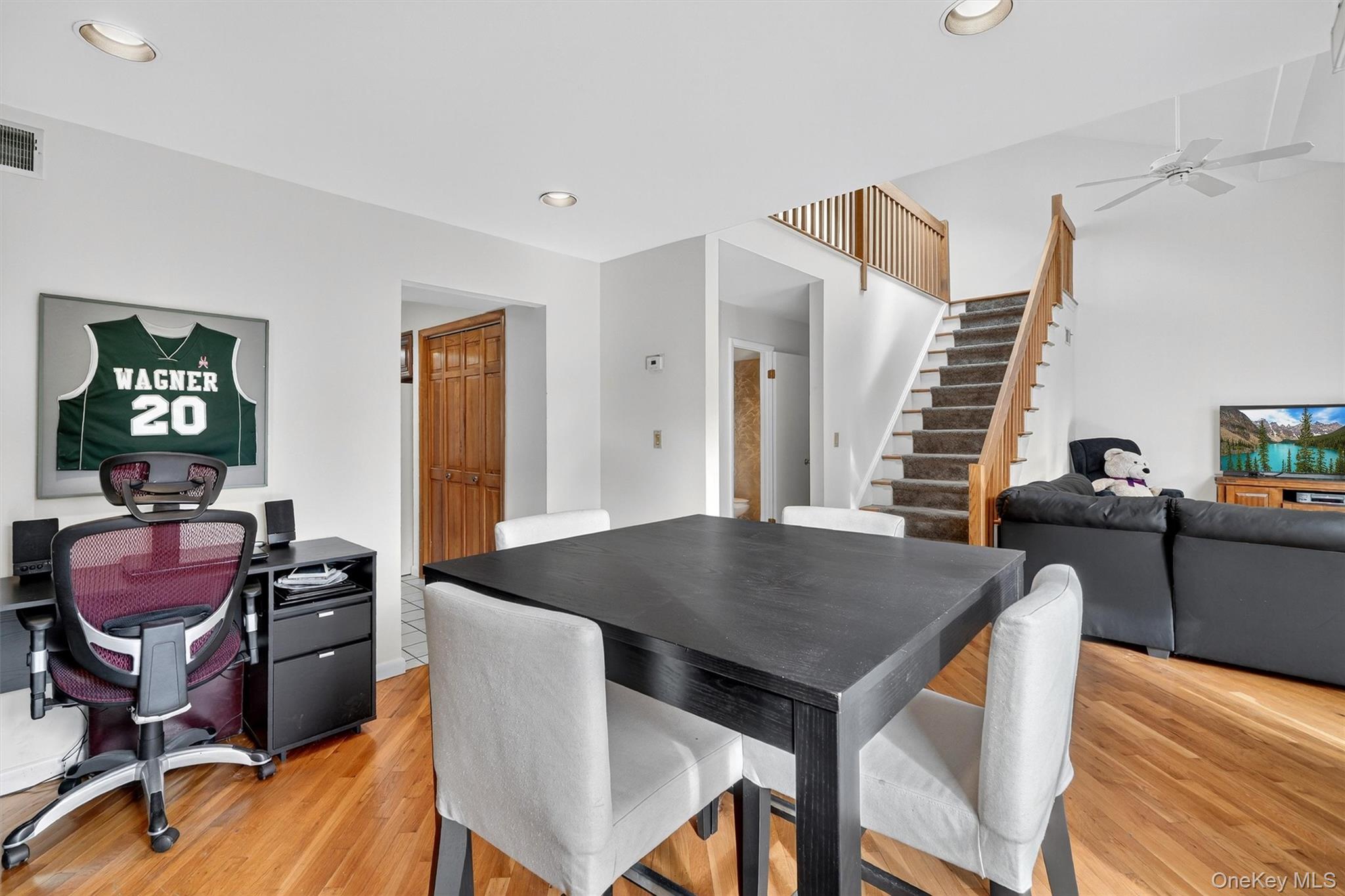 #13 photo, 200 California Road, Bronxville , NY 10708