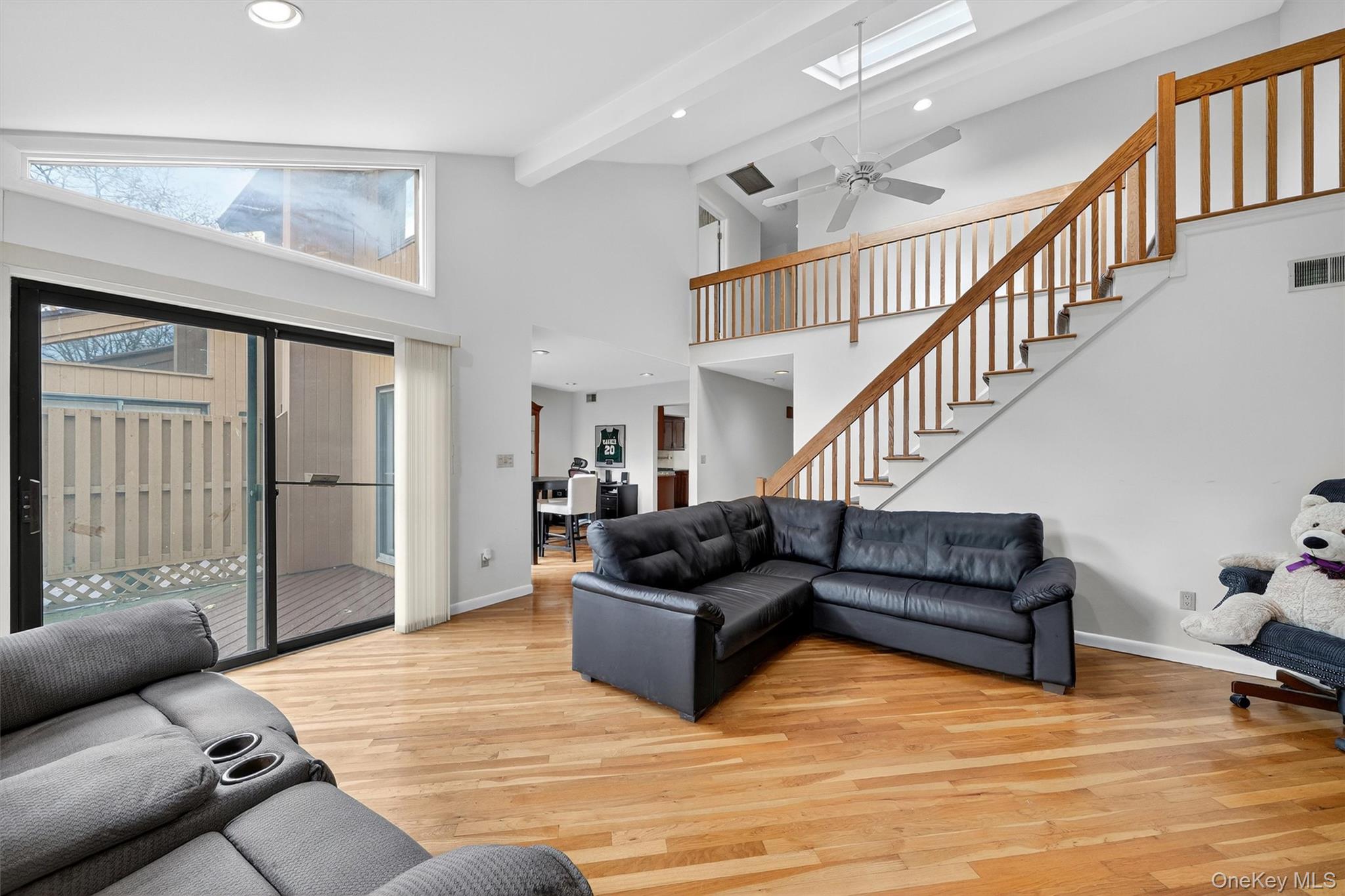 #19 photo, 200 California Road, Bronxville , NY 10708