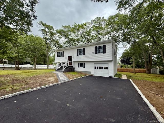 #1 photo, 30 7th Street, Holbrook , NY 11741