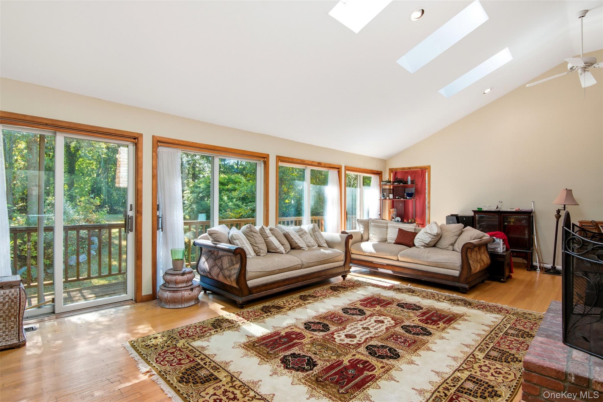 #10 photo, 18 Greenlawn Road, Huntington , NY 11743