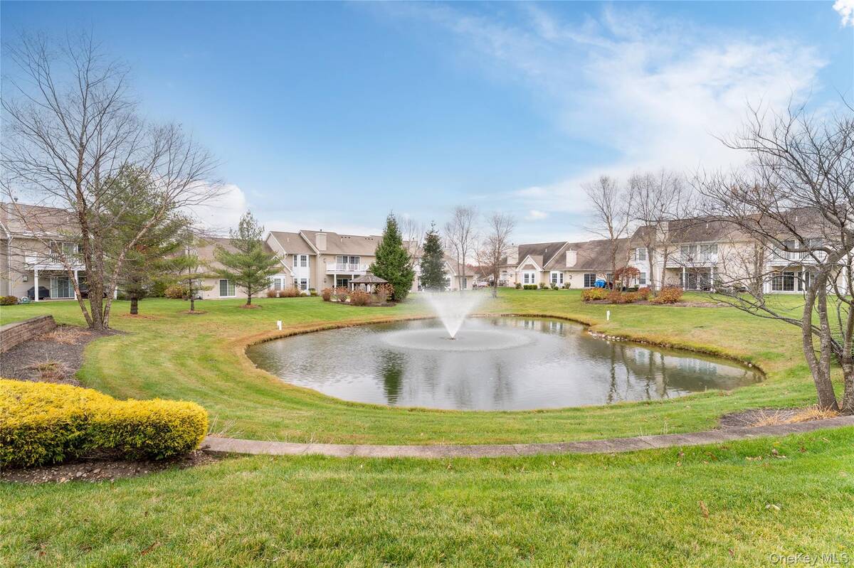 #25 photo, 230 Ira Road, Mount Sinai , NY 11766