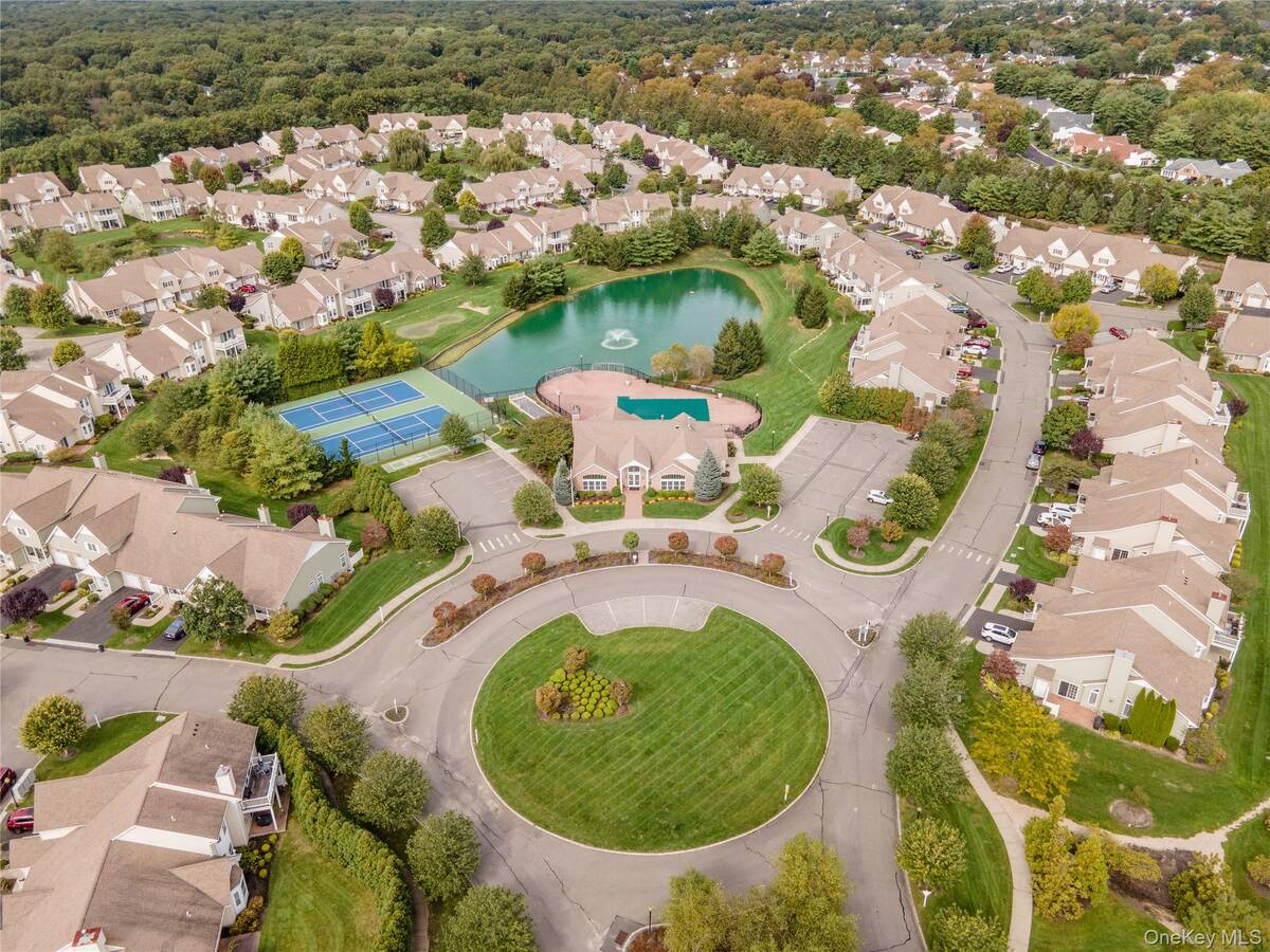 #34 photo, 230 Ira Road, Mount Sinai , NY 11766