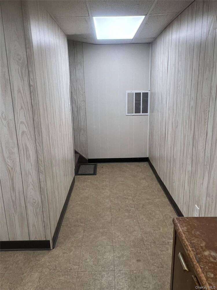 #4 photo, 360 Hawkins Avenue, #Lower Level, Ronkonkoma , NY 11779