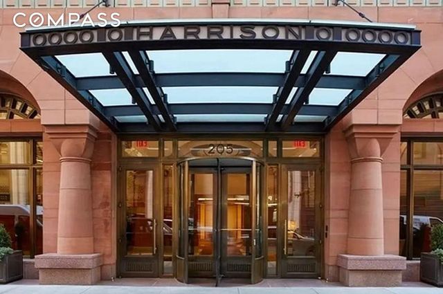 #13 photo, 205 W 76th Street, Upper West Side , NY 10023