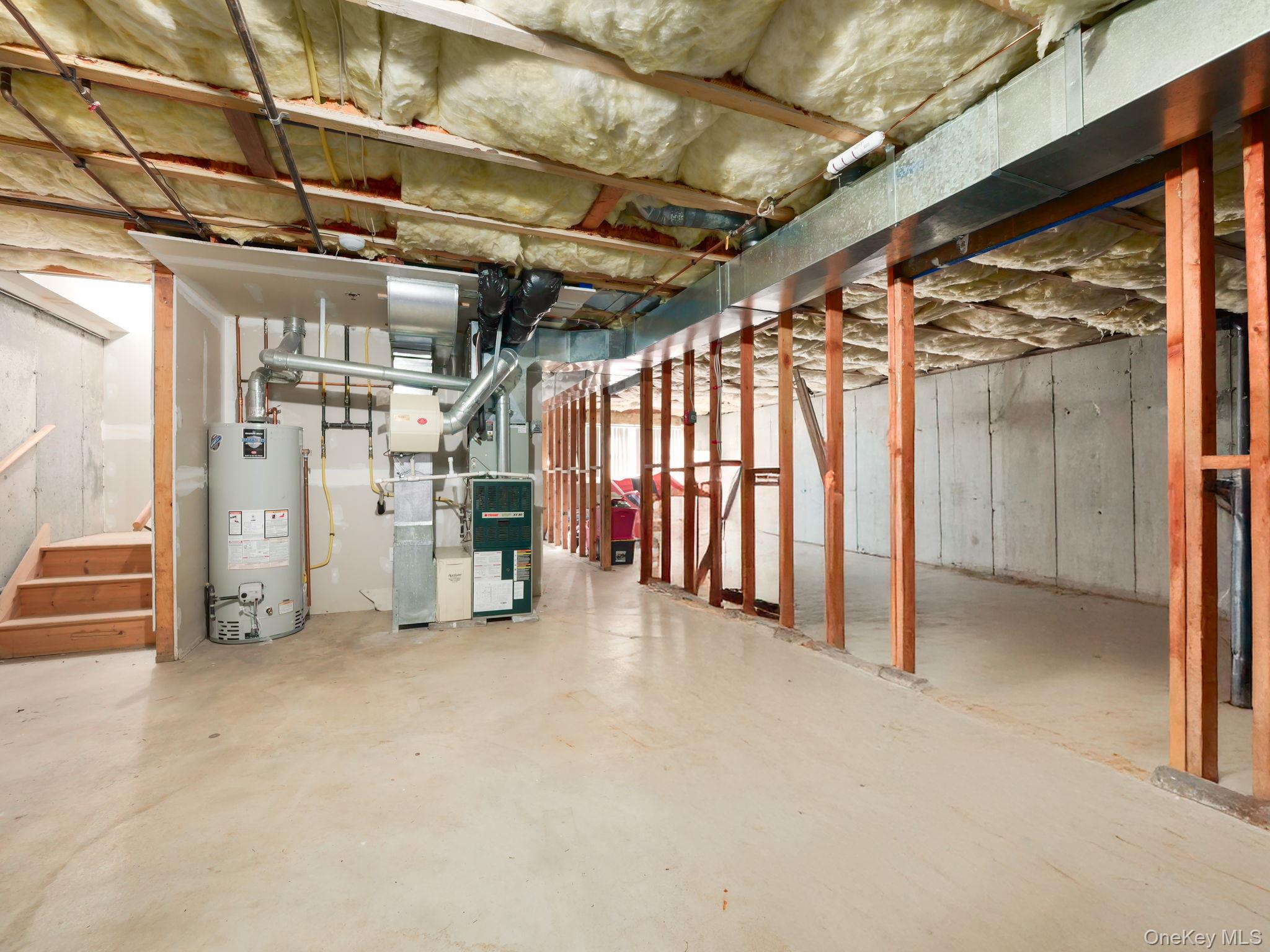 #19 photo, 2 Windsor Circle, New City , NY 10956