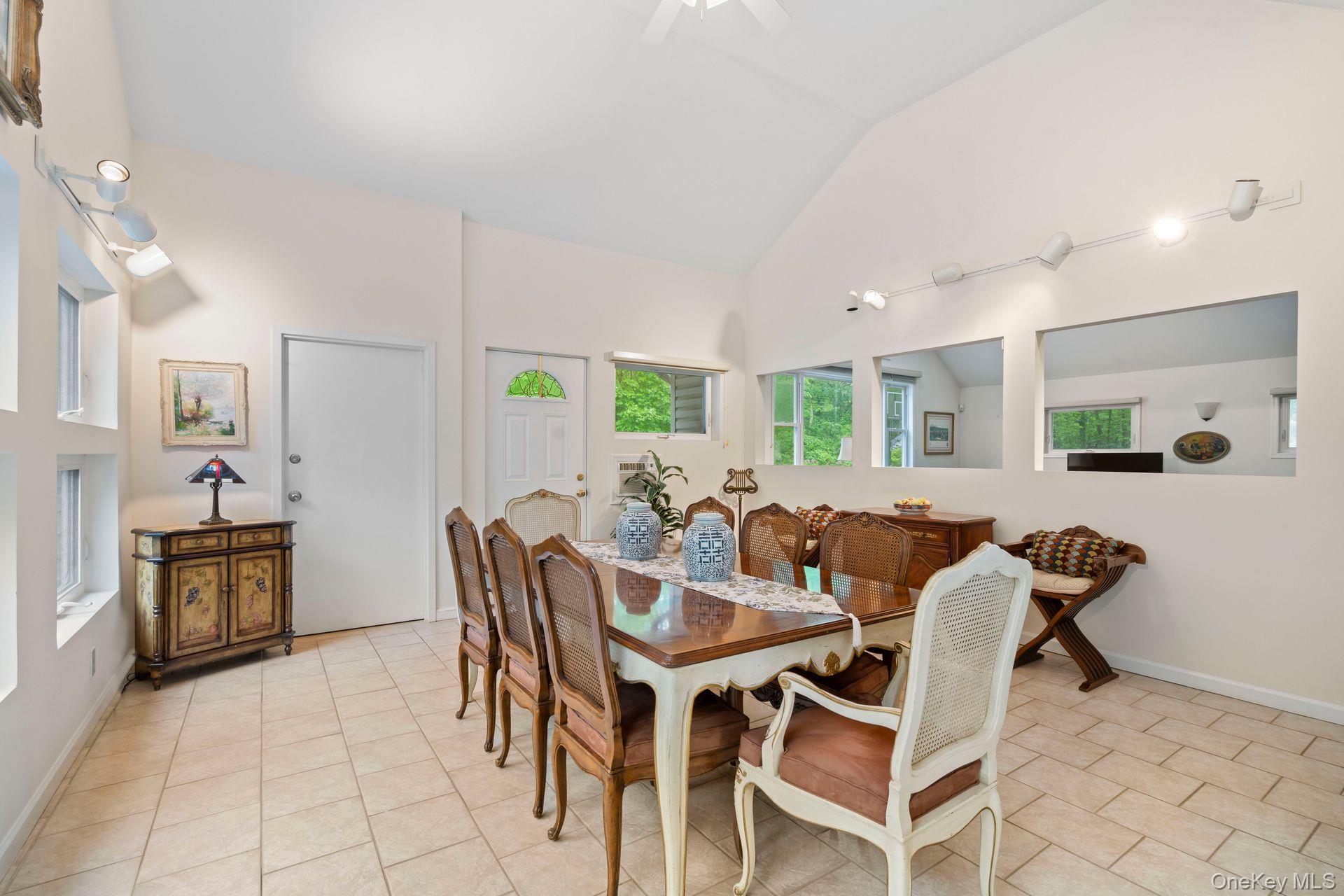 #11 photo, 30 Darby Drive, South Huntington , NY 11746