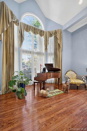 #6 photo, 12 Donna Drive, Oyster Bay , NY 11771