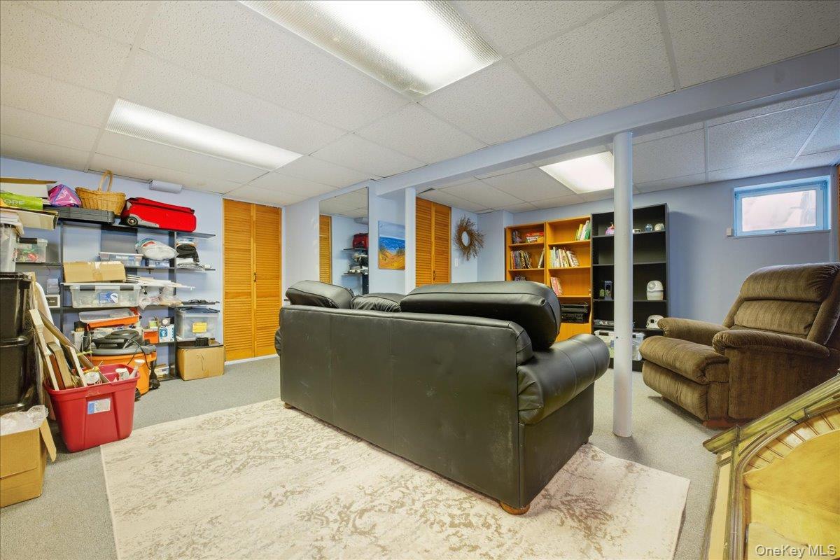 #19 photo, 3805 Colonial Court, Seaford , NY 11783