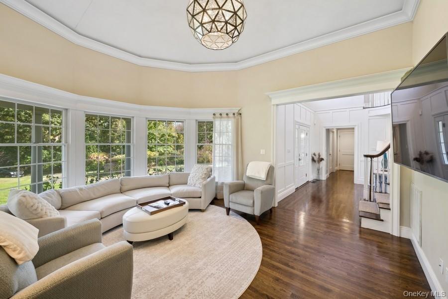 #4 photo, 39 Smugglers Path, Jamesport , NY 11947