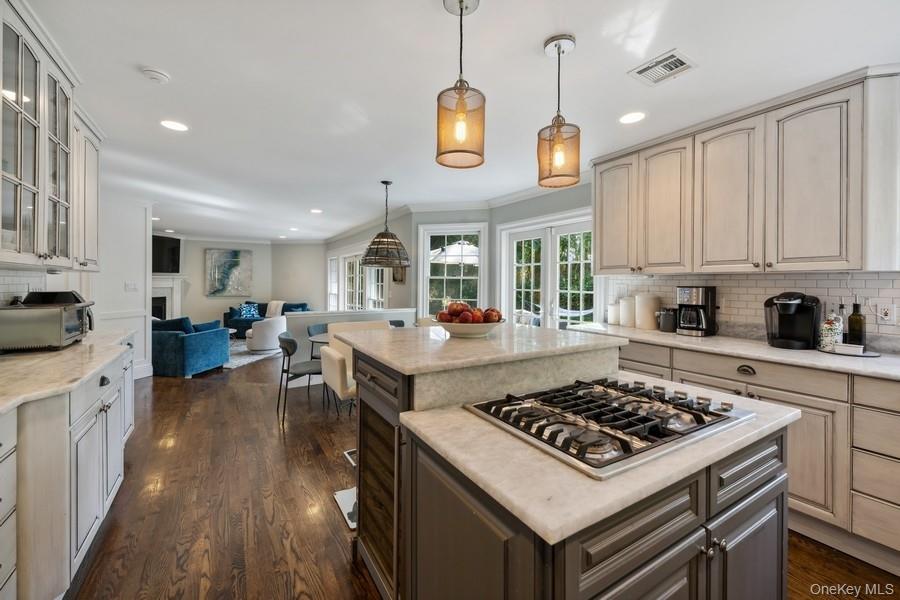 #8 photo, 39 Smugglers Path, Jamesport , NY 11947