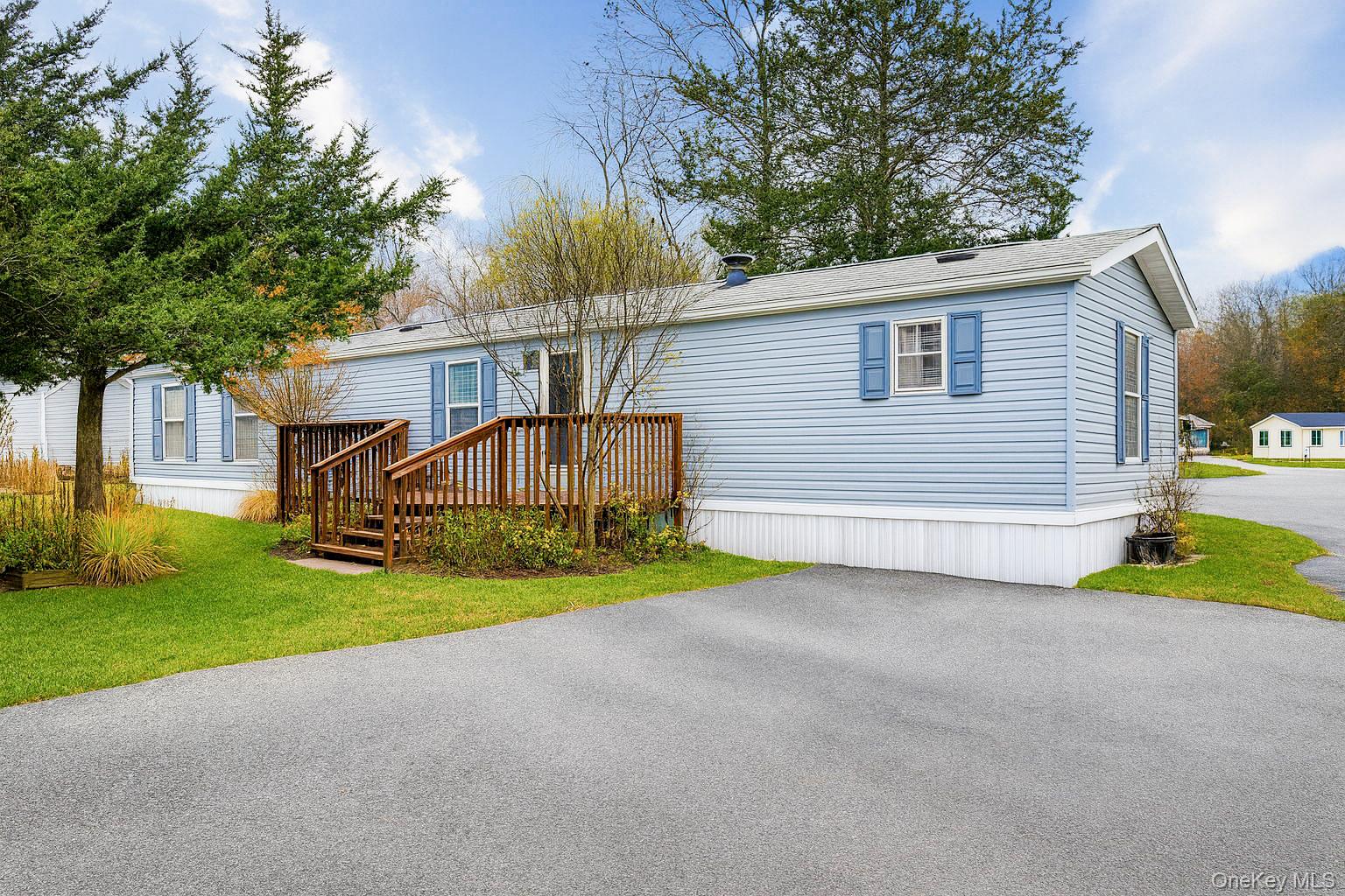 #1 photo, 723 Beekman Road, Hopewell Junction , NY 12533