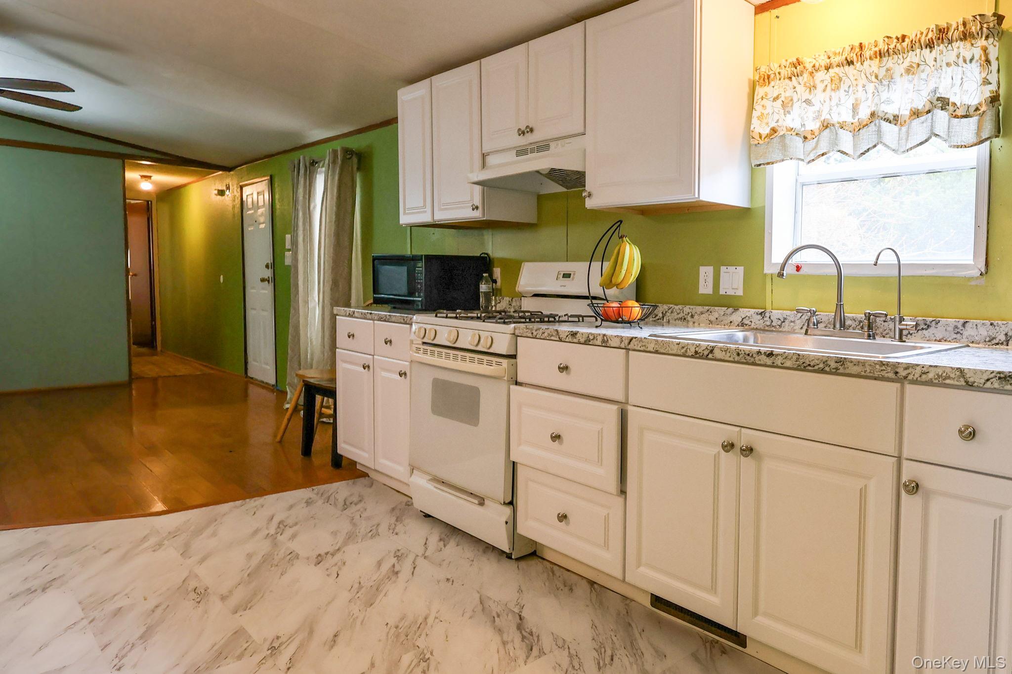 #13 photo, 723 Beekman Road, Hopewell Junction , NY 12533