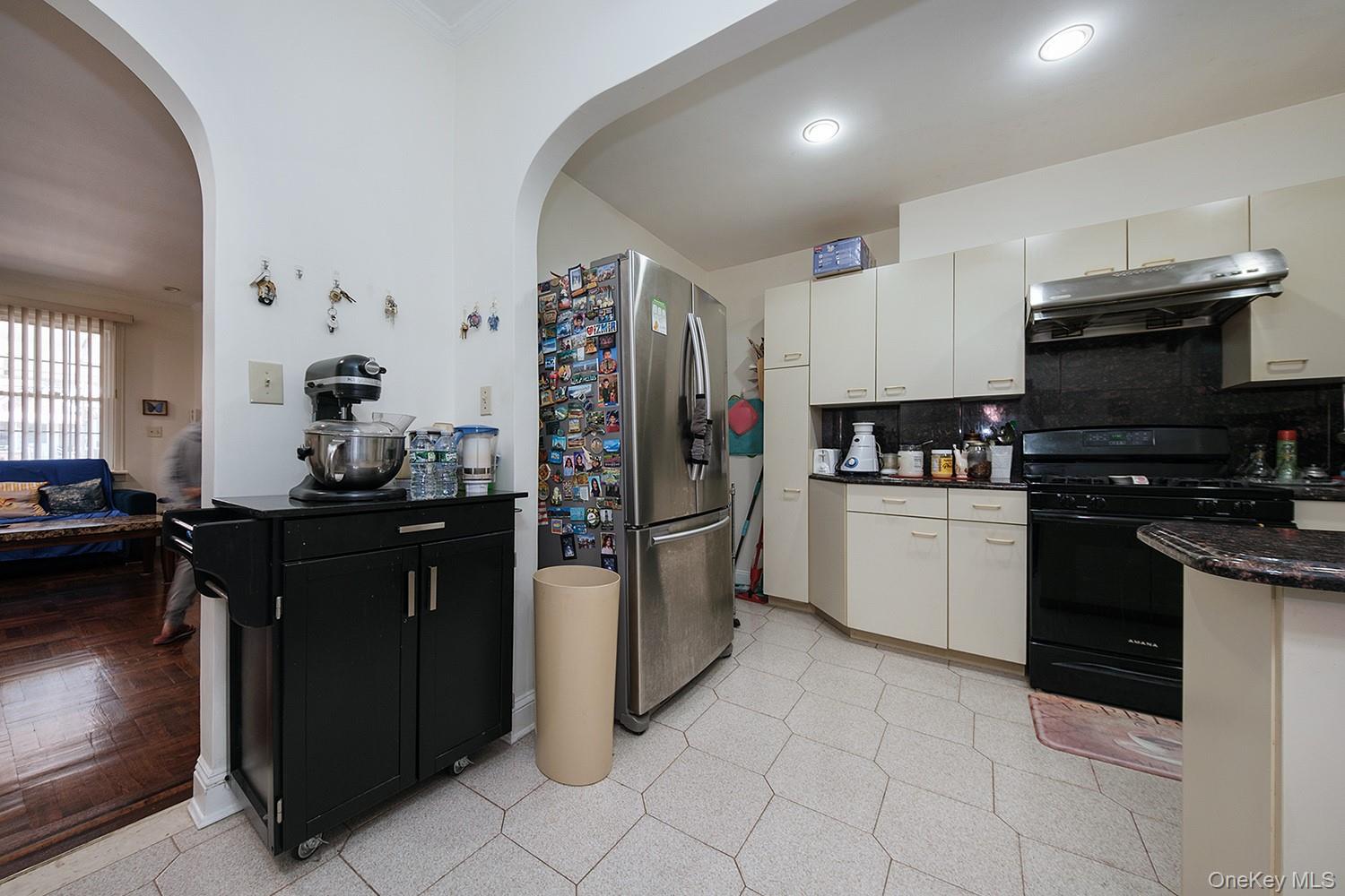 #8 photo, 2637 Hubbard Street, Brooklyn , NY 11235