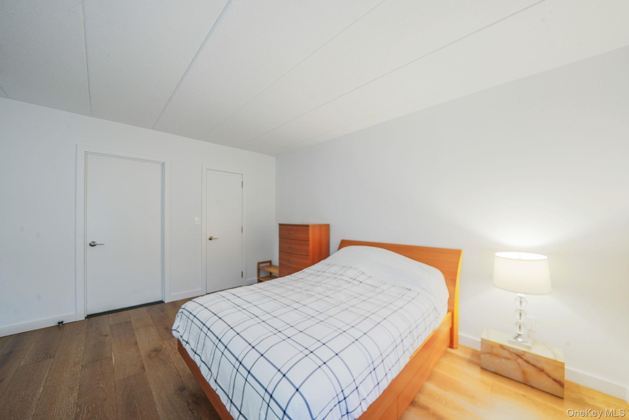 #16 photo, 213-02 42nd Avenue, Bayside , NY 11361