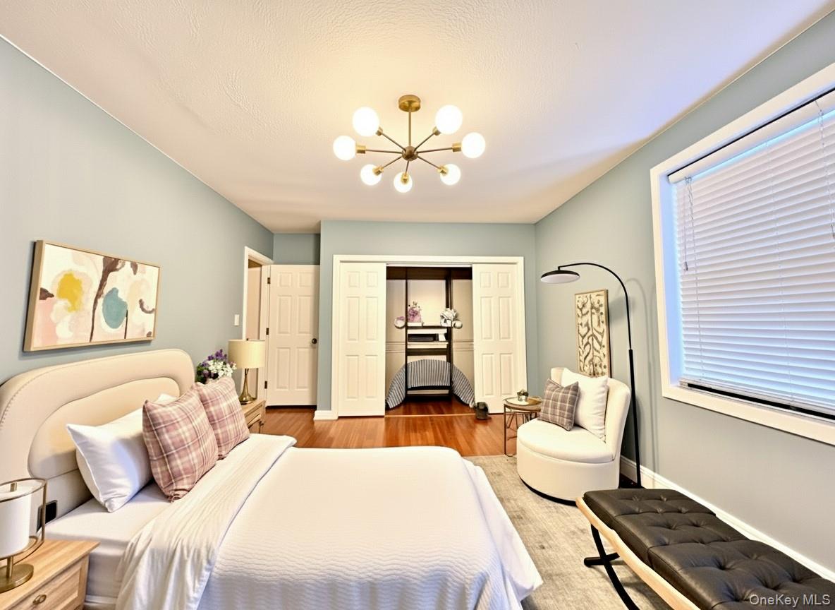 #4 photo, 96-11 65 Rd, Rego Park , NY 11374