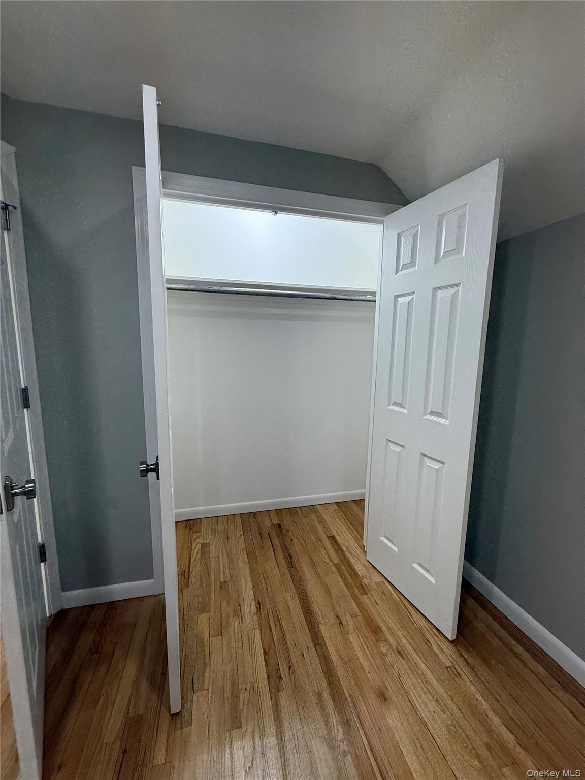 #14 photo, 44 Pine Street, Blue Point , NY 11715