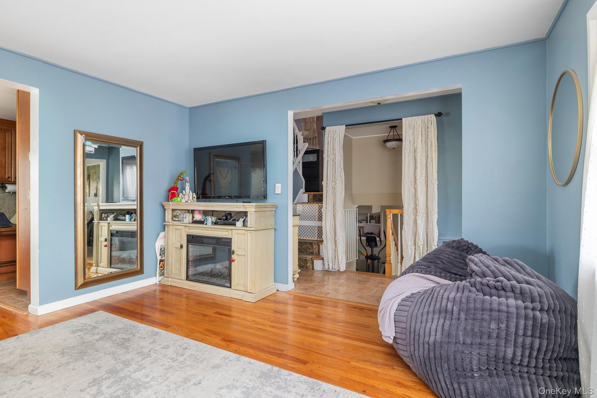 #7 photo, 208 Island Parkway, Island Park , NY 11558