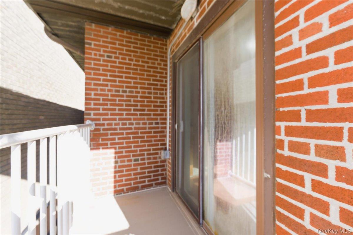 #12 photo, 475 W Broadway, Long Beach , NY 11561