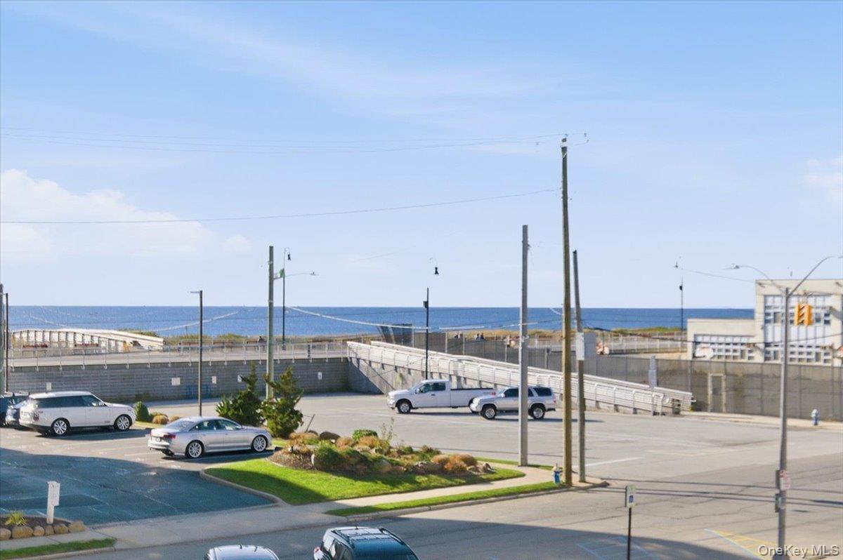 #13 photo, 475 W Broadway, Long Beach , NY 11561