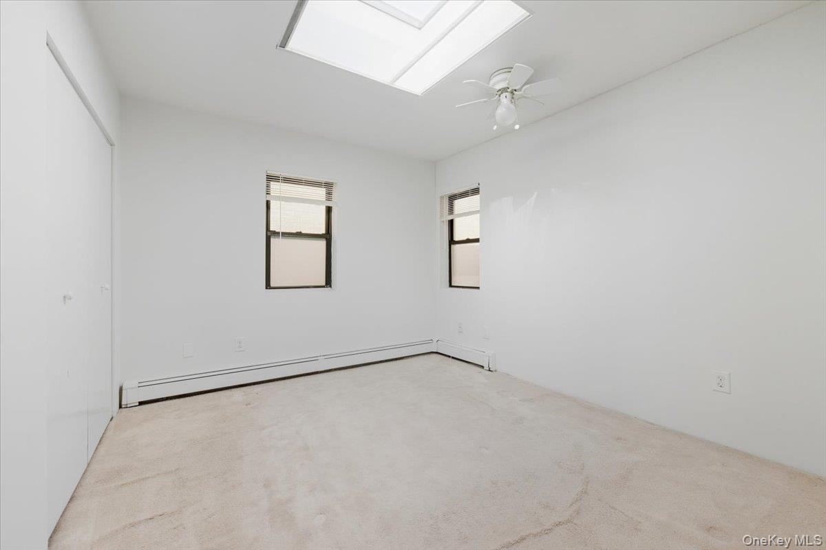 #8 photo, 475 W Broadway, Long Beach , NY 11561