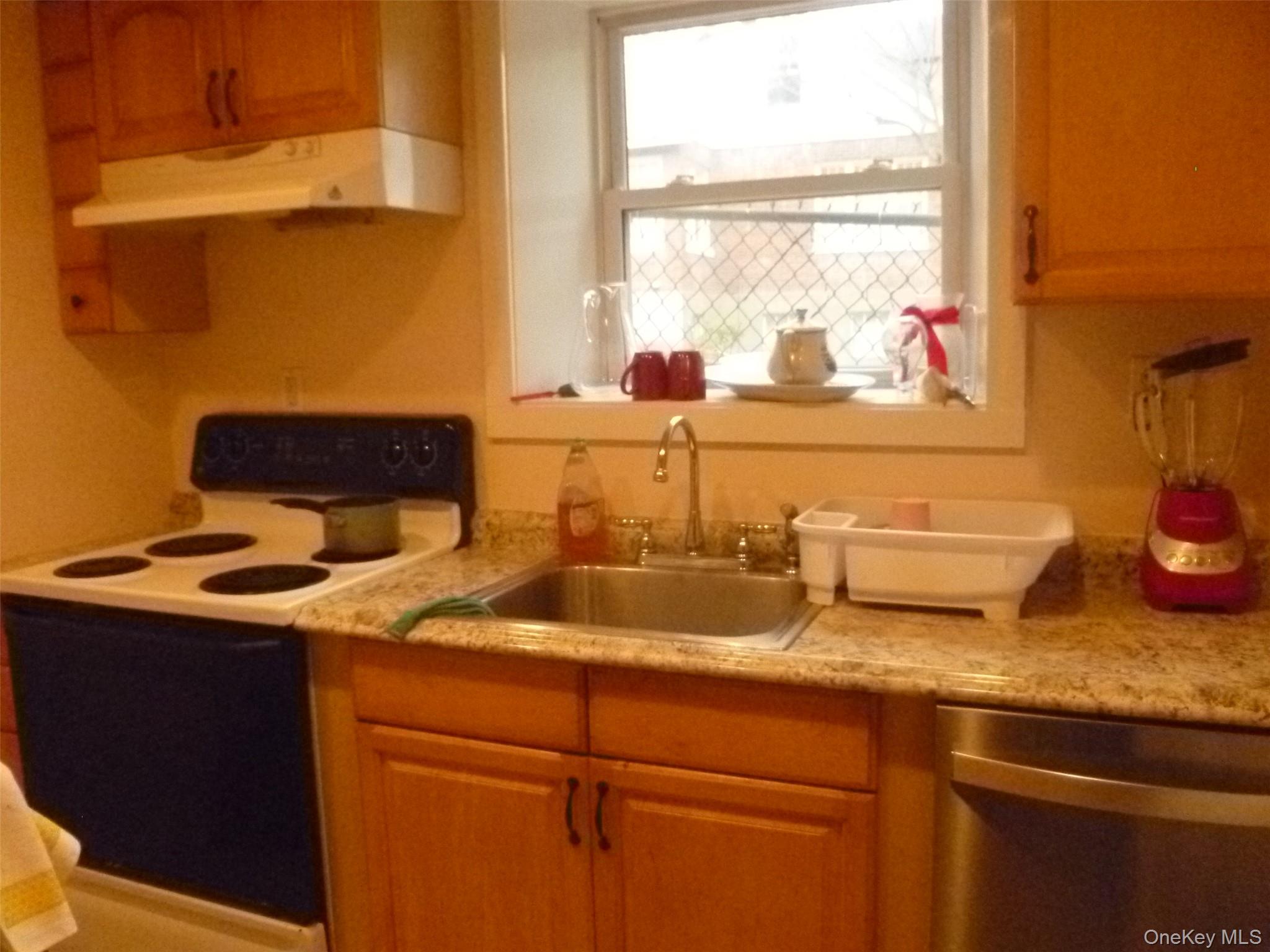 #10 photo, 298 Grand Street, Newburgh , NY 12550