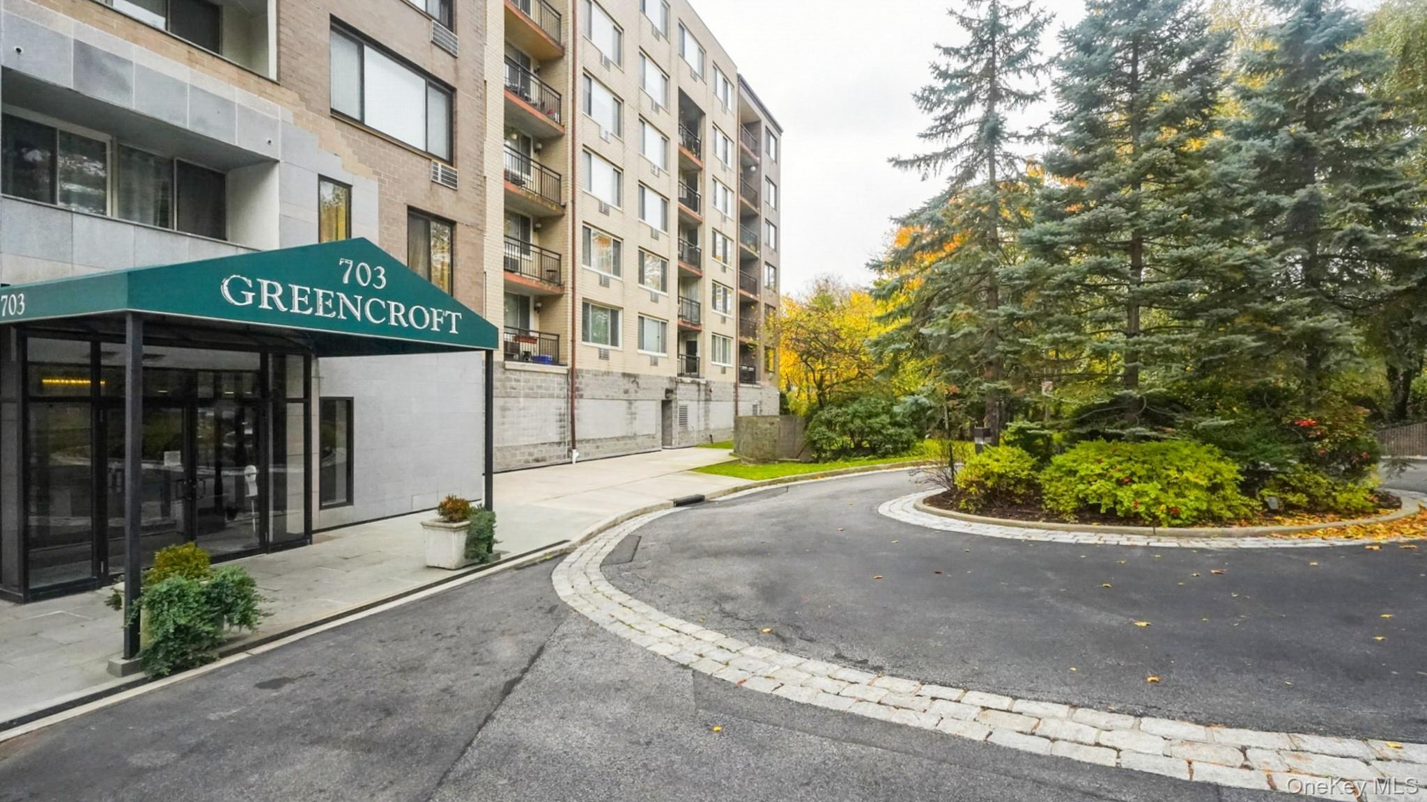 #1 photo, 703 Pelham Road, New Rochelle , NY 10805