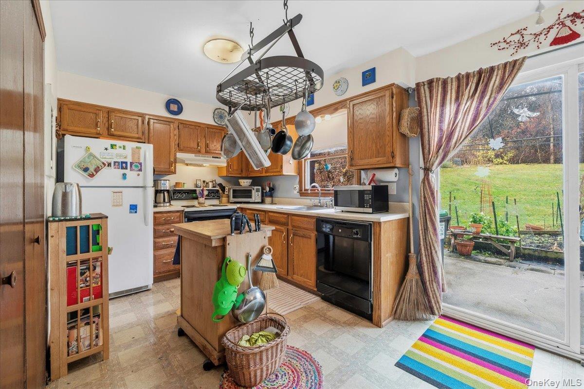 #6 photo, 8 Maple Avenue, Goshen , NY 10924