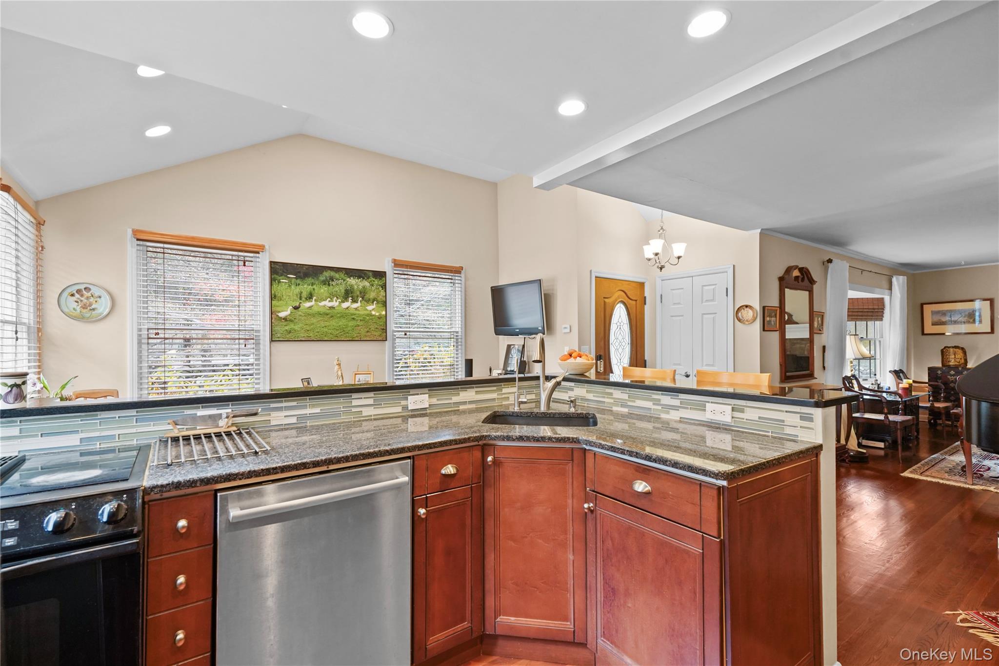 #4 photo, 247 Smith Ridge Road, South Salem , NY 10590