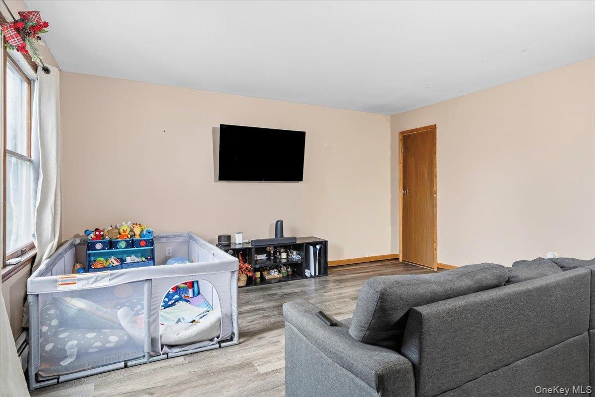 #8 photo, 6 Maple Avenue, Goshen , NY 10924