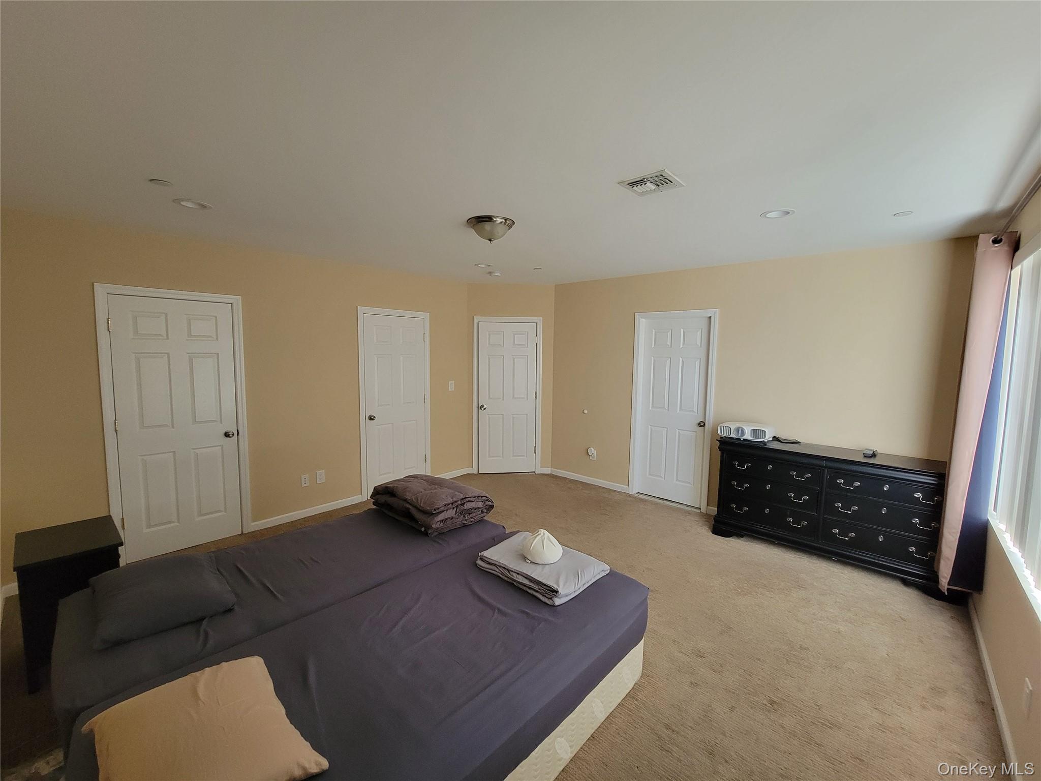 #10 photo, 329 Broadway, Bethpage , NY 11714