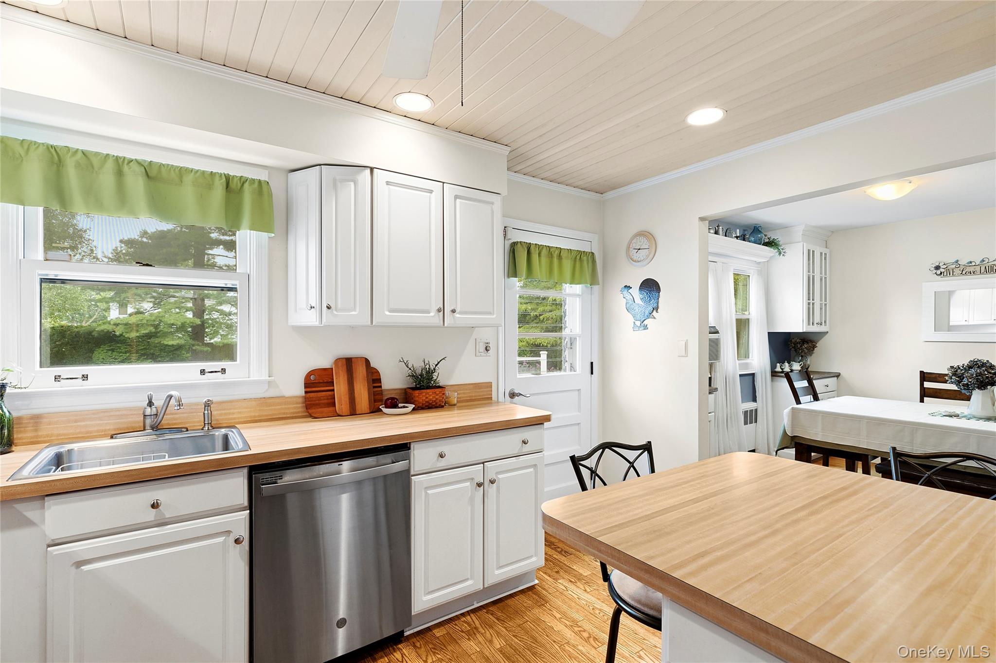 #9 photo, 222 Half Hollow Road, Deer Park , NY 11729